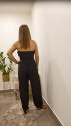 Bella - Macacao Elegante e Fluido