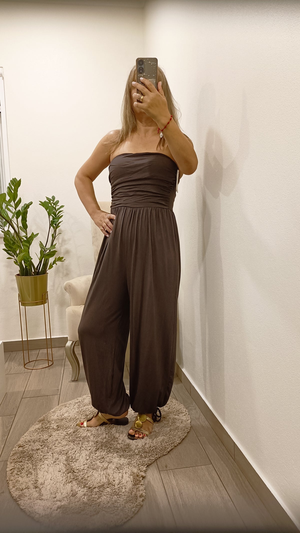 Bella - Macacao Elegante e Fluido