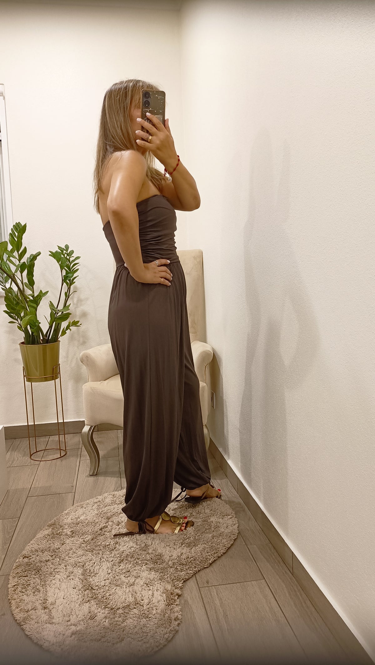 Bella - Macacao Elegante e Fluido